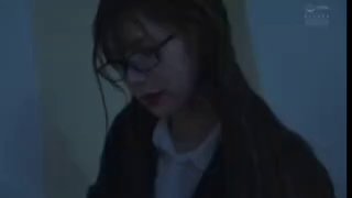 逃无可逃当着女友的插她