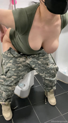 【2024-01-17】Filming videos for fan by masturbation